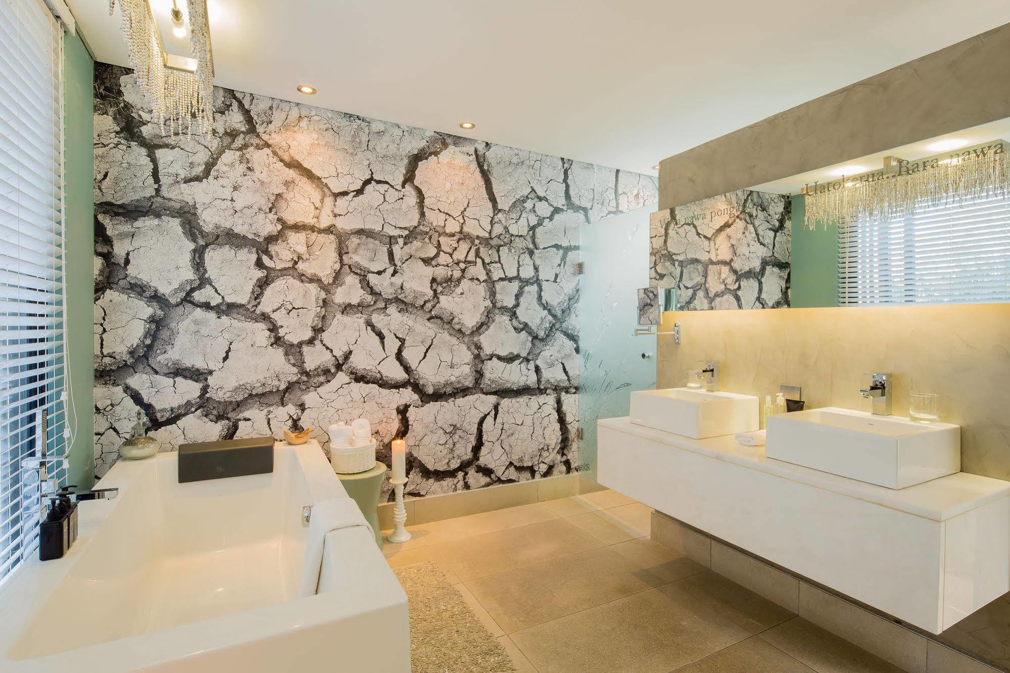 The Olive Exclusive All-Suite Hotel Windhoek Exterior photo